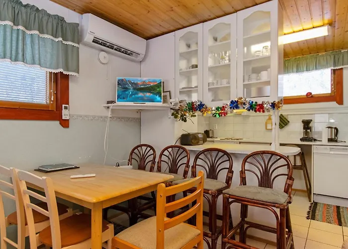 Kulma-alpit B Paritalon Alak By Interhome Loma-asunnot *